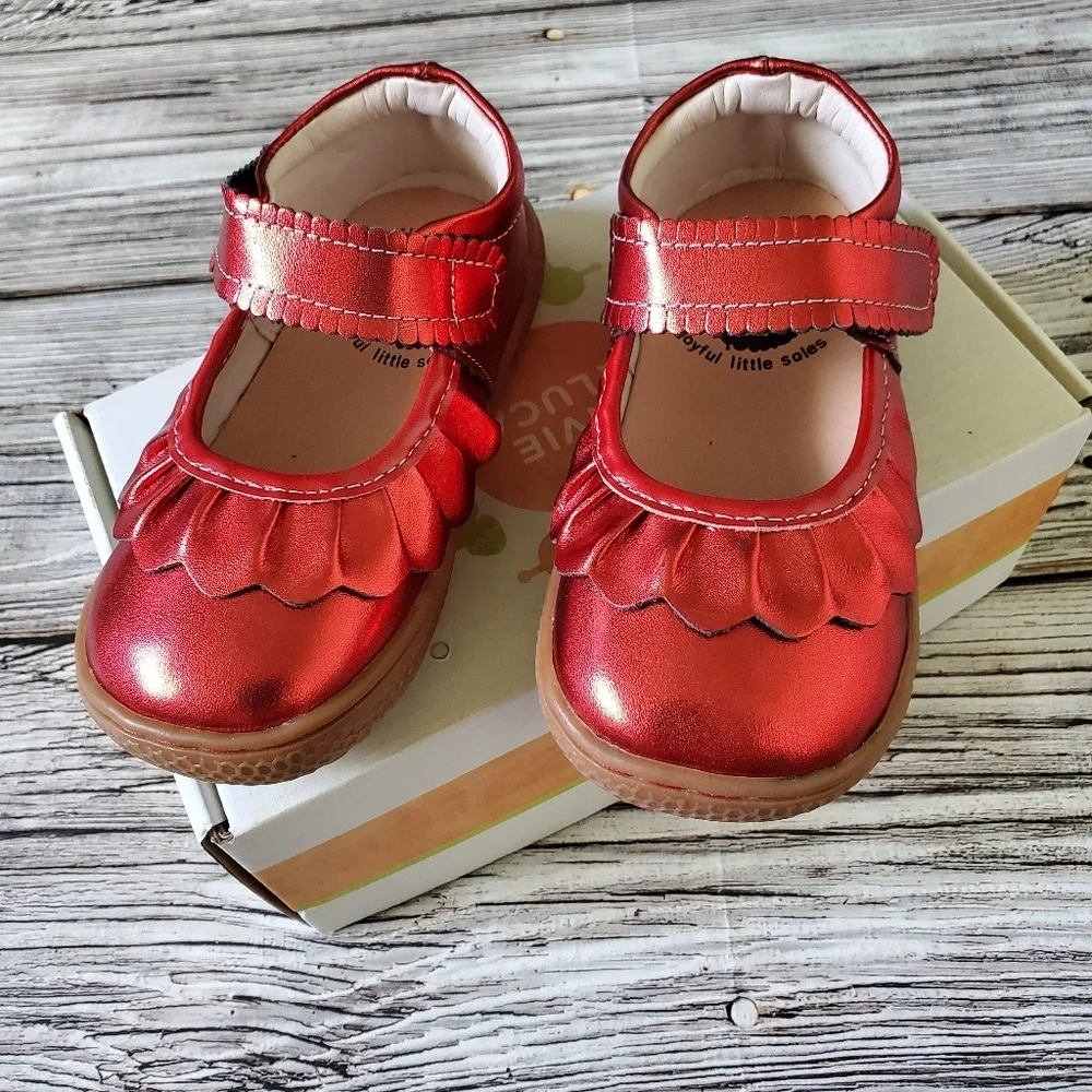 Livie and Luca Metallic Red Ruche Mary Jane Shoes NWOB